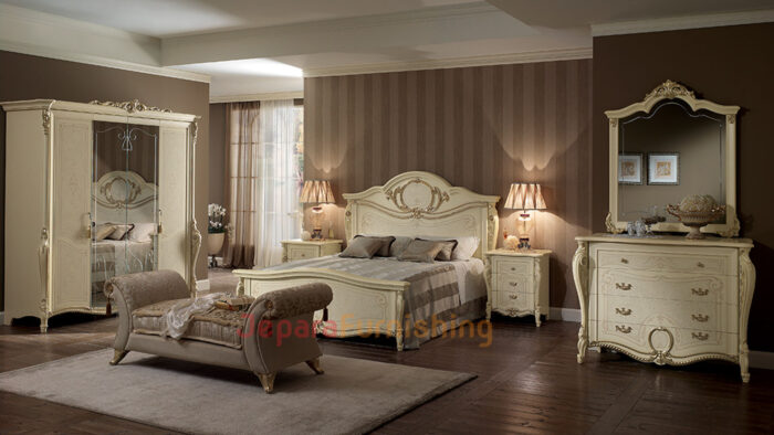 Products 21 Set Tempat Tidur Mewah Camonic Classic